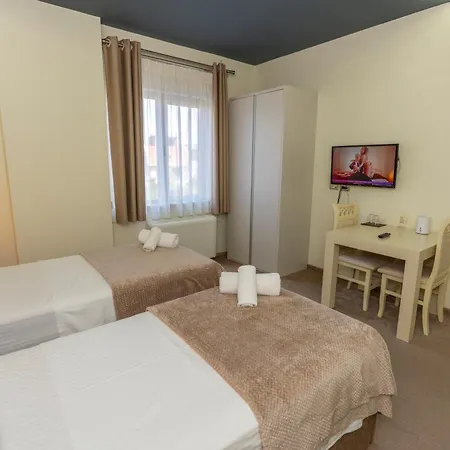 Alko Hotel 4*